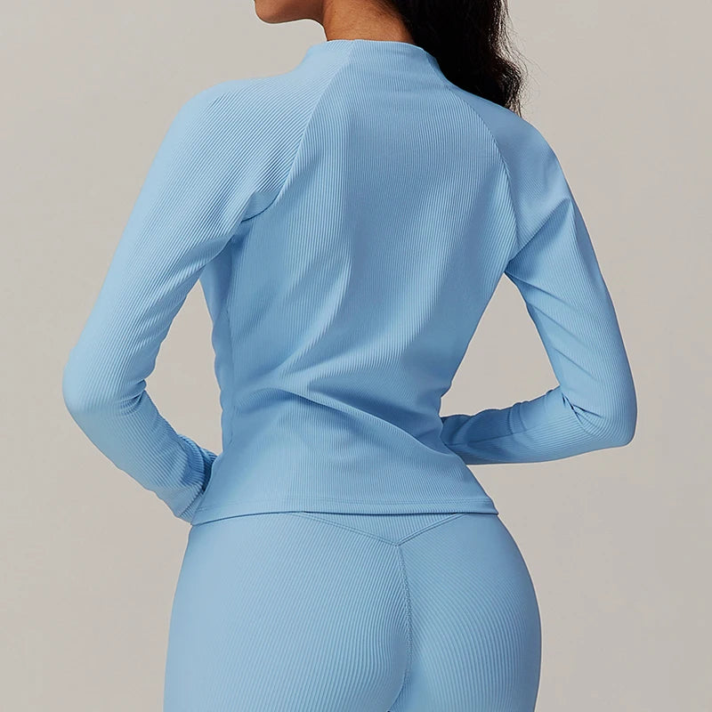 Carethier Seamless Crop Top – Quick-Dry Long Sleeve Yoga & Gym Shirt