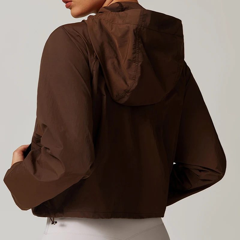 Carethier Windproof Sports Jacket – Quick-Dry Zip-Up Running Top