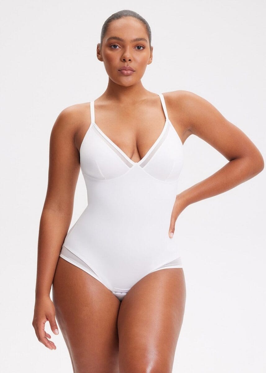 Carethier V-Neck Mesh Brief