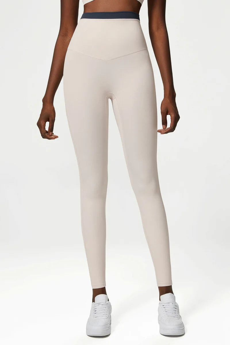 CoreSculpt Tight-Fitting Gym Set