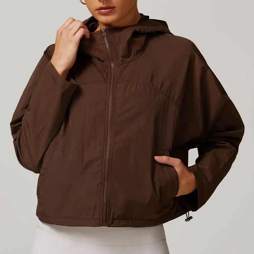 Carethier Windproof Sports Jacket – Quick-Dry Zip-Up Running Top
