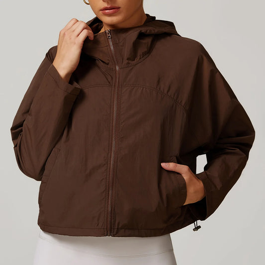 Carethier Windproof Sports Jacket – Quick-Dry Zip-Up Running Top