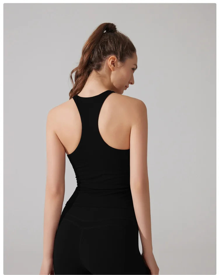AiryMove Tank – Lightweight & breathable