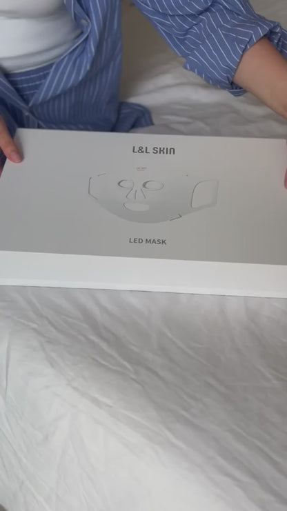 LUMI LED Light Therapy Facial Mask