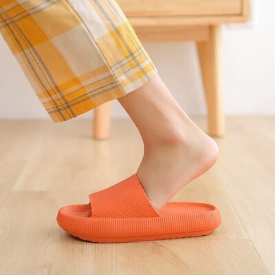 🎁Universal Quick-drying Thickened Non-slip Sandals